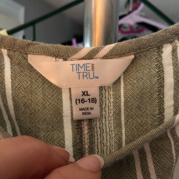 Time & Tru Linen Blend Boxy Short Sleeve Tops size XL - Picture 9 of 10